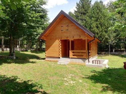 Cabin House Hidden Nest