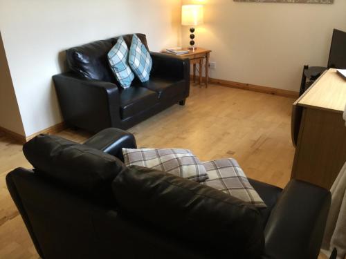 Culloden Apartment - image 13
