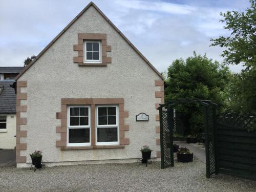 New Cottage 3 Bedroom, , Highlands