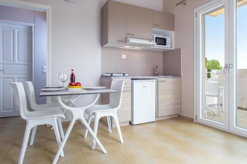 Evelyn Hotel in Akrotiri
