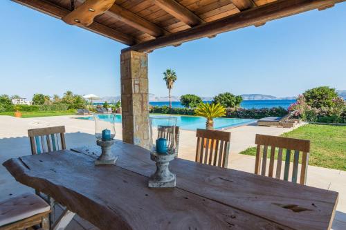 Viesnīcas āriene, Therme Sea Luxury Lodge in Akti Idras (Argolis)