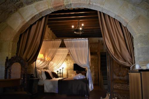 S.Nikolis' Historic Boutique Hotel - image 12