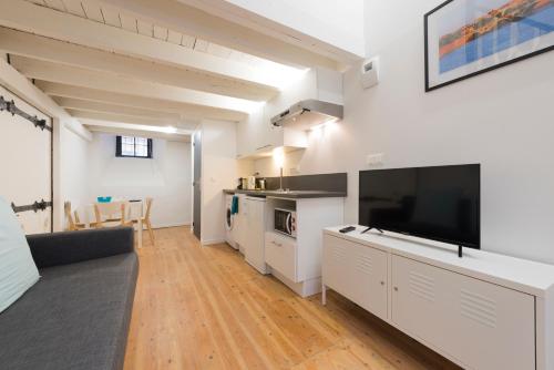 Place de la Daurade Capitole Esquirole-Wifi-Calme - image 3