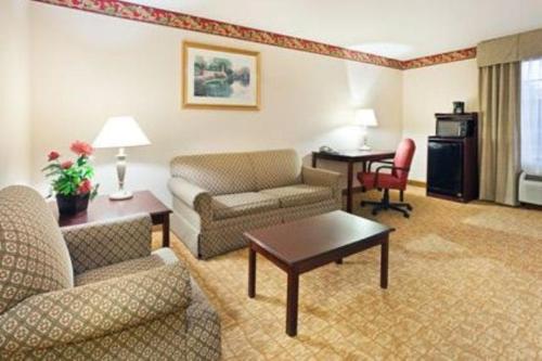 Holiday Inn Express Winston-Salem, an IHG Hotel