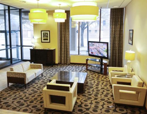 Lobby, Radisson Hotel Bismarck in Bismarck (ND)