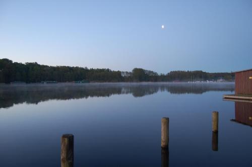 "Über den Dächern" "Über den Dächern"