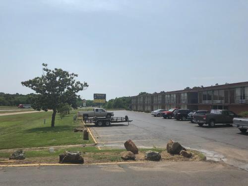 숙소 외관, Mid Continent Inn in 슈리브포트 시티 센터