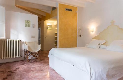 Photo 1 Hotel Tres Sants