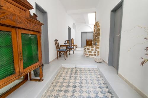 Mascot Boutique Hotel - image 13