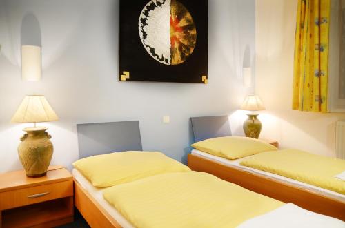 Hotel Imos, Prague