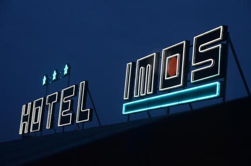 Hotel Imos - image 7