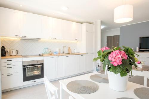 Gdańsk - Królewskie Wzgórze, bezpłatny parking (Gdansk - Krolewskie Wzgorze, bezplatny parking) in Piecki-Migowo