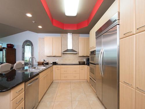 Caribe Penthouse Condo - image 8
