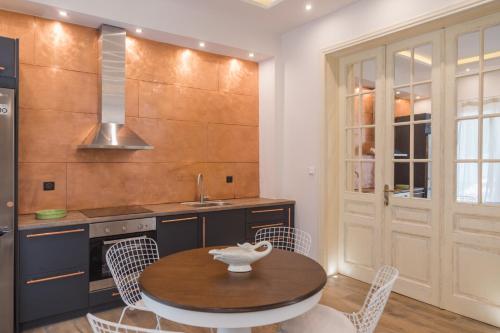 AllStar Boutique House in DownTown, direct connection with airport, Atény (fotografie 6)