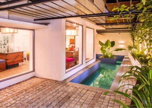 Hotel Neighbourhood, Cochin – Cochin, NE