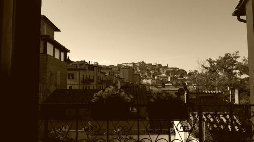 Via Piantarose, 12