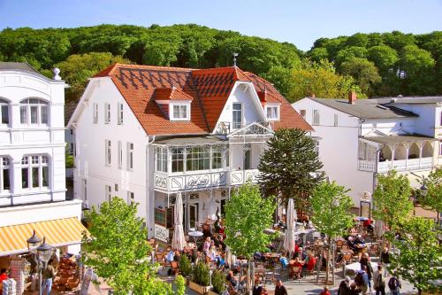 Hotel Villa Neander – Binz, PA