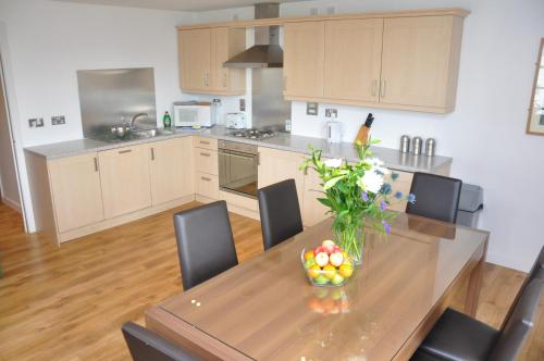 Ocean Serviced Apartments - image 4