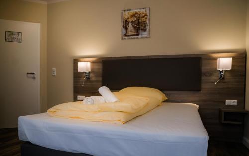 Hotel Dea - image 11