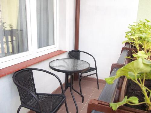 Apartment image 8