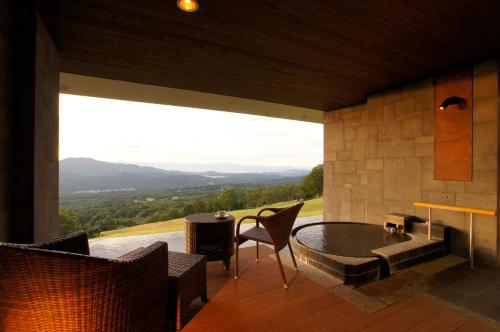 Terrace Room B with Open-Air Hot Spring Bath - SPA&SUITE Tower (Lake Nojiri Side)