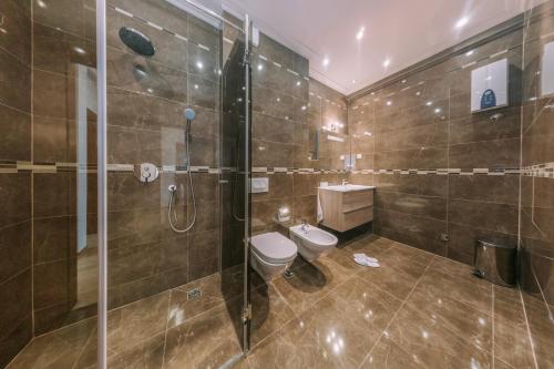 City Apartments - image 7