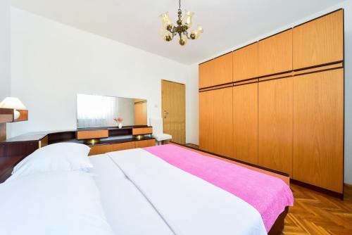 Apartment Josip - image 2