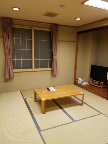 Japanese Twin Room with Private Bathroom