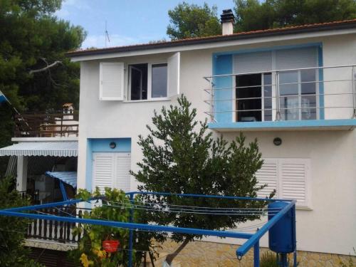 One Bedroom Apartment with Terrace and Sea View image 4