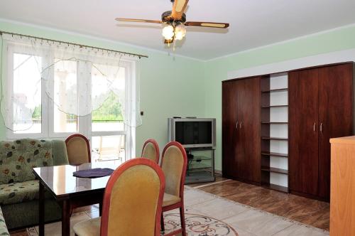 Banana Apartment