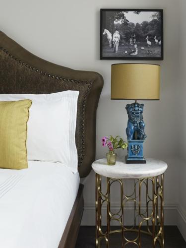 The Beekman, A Thompson Hotel, by Hyatt Room Type - One-Bedroom Suite - Mobility Accessible