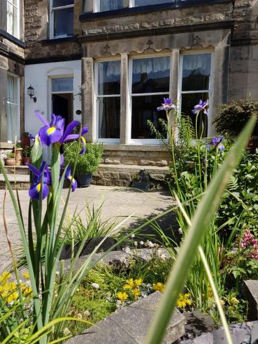 Wynnstay House - image 9