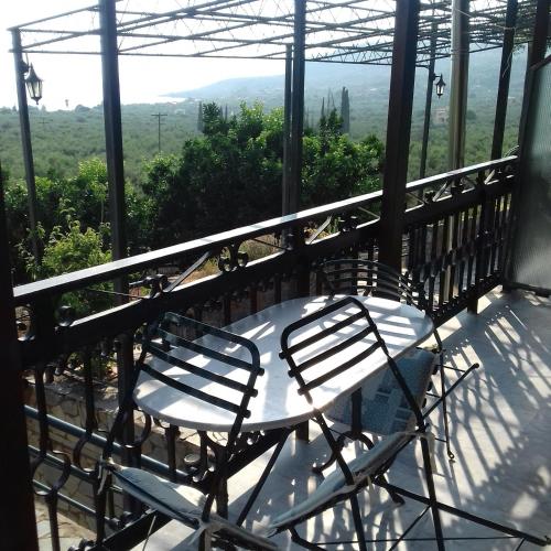 발코니/테라스, Ouranias Studios in 캄포스