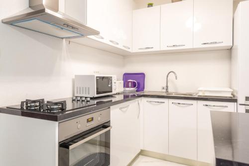 Tranquility and Nature in 4 Bedroom with Sea View Tranquility and Nature in 4 Bedroom with Sea View