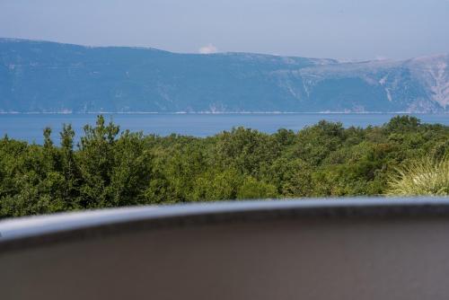  Apartment Nada, Unterkunft in Pinezici