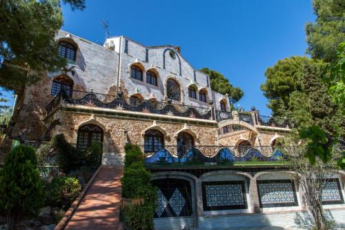 Apartamentos Gaudi Style