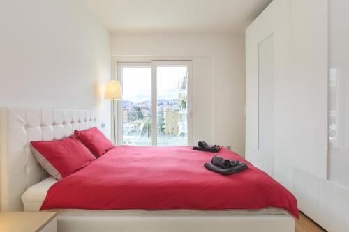 Prestige Apartments by Quokka 360 - Spacious Flats with Private Terraces - image 2