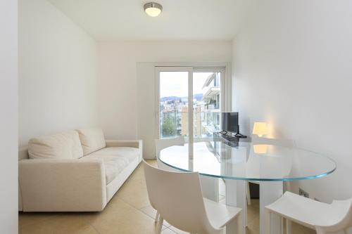 Prestige Du Lac 38 room in Prestige Apartments by Quokka 360 - Spacious Flats with Private Terraces