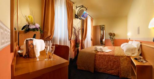 Hotel & Residence Roma - image 10