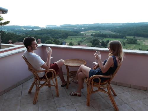  Apartment mit Meerblick, Unterkunft in Mugeba