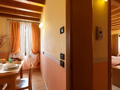 Hotel & Residence Roma - image 12