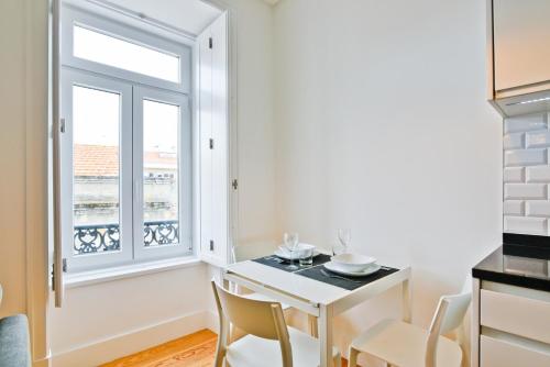 BmyGuest - Arroios Cosy Apartment