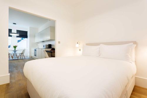 Veeve - Contemporary Studio in Swiss Cottage