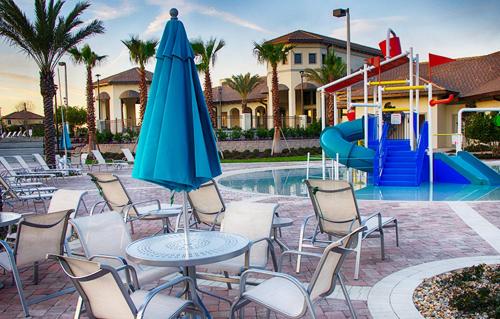 Four Bedroom with Pool 1565