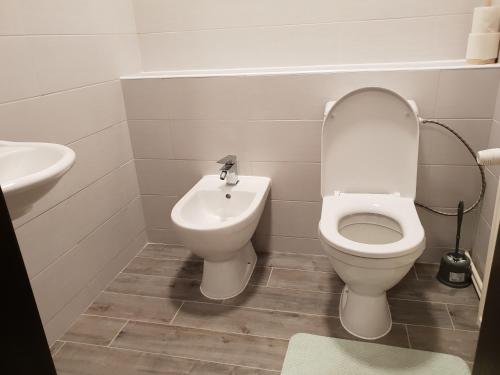 The Gusto apartmán - image 10