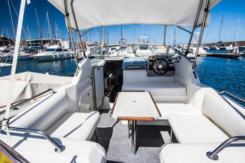 Entrance, Cozy boat to unwind by the ocean in Lanzarote
