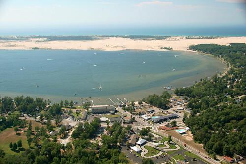 . Silver Sands Hotel & Resort