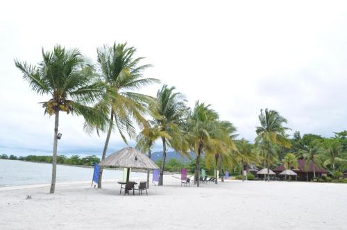 Beach, Langkawi Lagoon Resort Seaview in Padang Matsirat