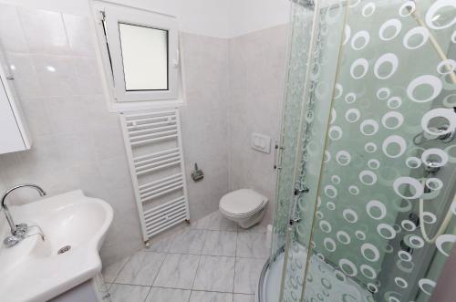 Apartments Luka - image 2