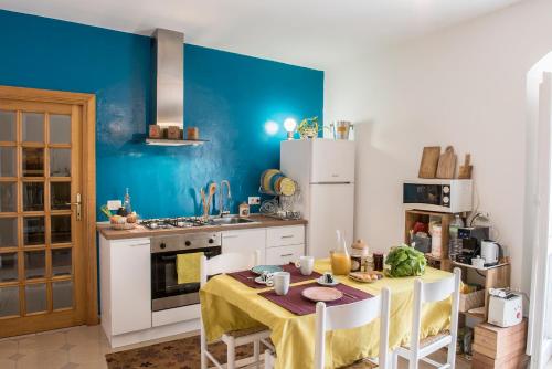 kuhinja, B.I.C. (bnb in centro) in Sassari